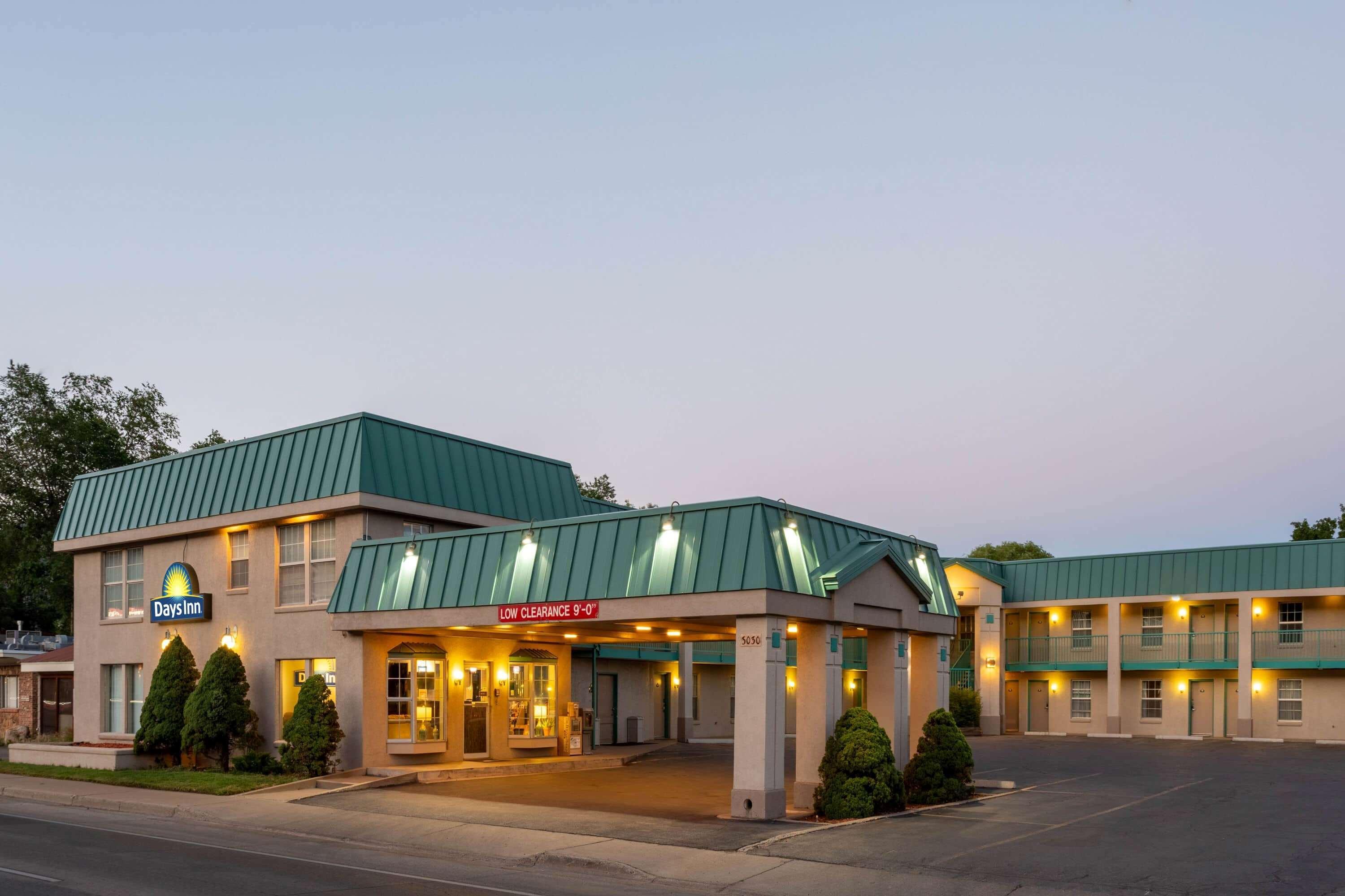Days Inn By Wyndham Durango Exteriör bild