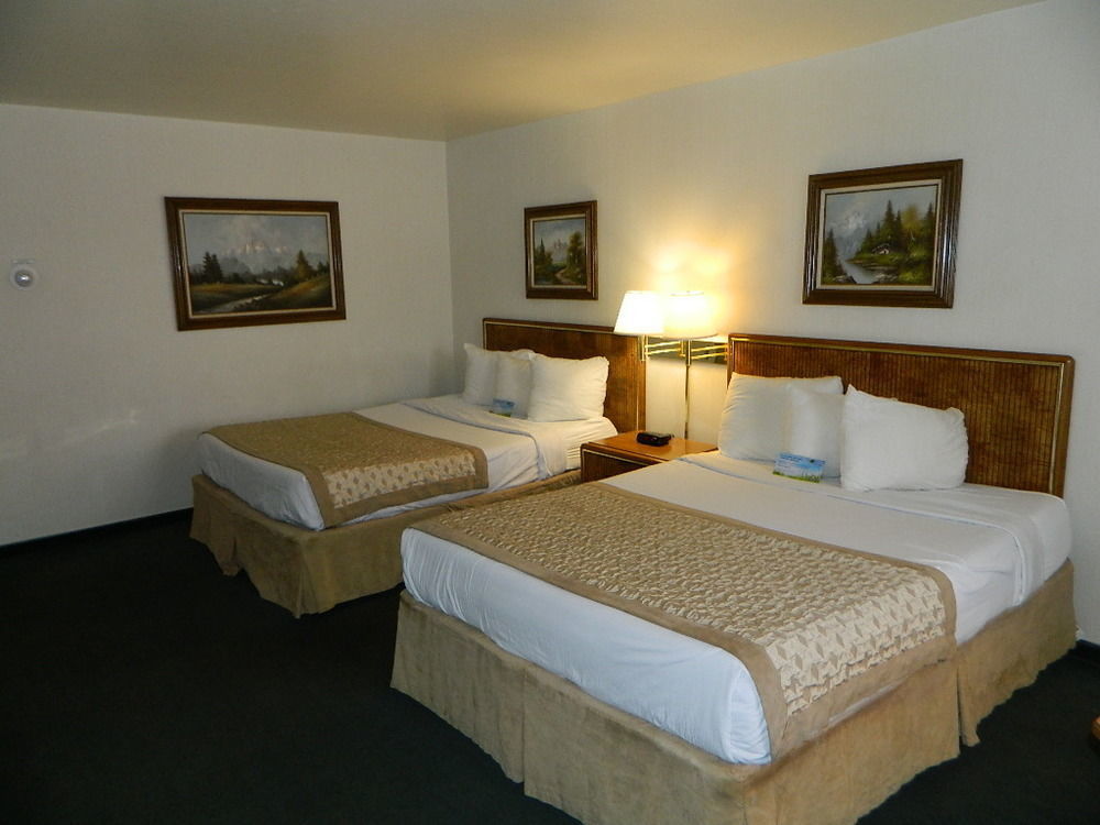 Days Inn By Wyndham Durango Exteriör bild